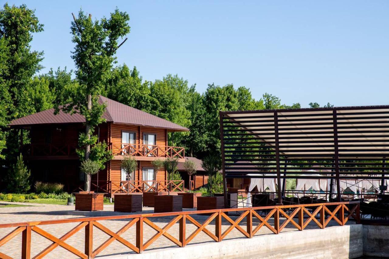 Загородный Комплекс Боковенька Krivoy Rog Ngoại thất bức ảnh